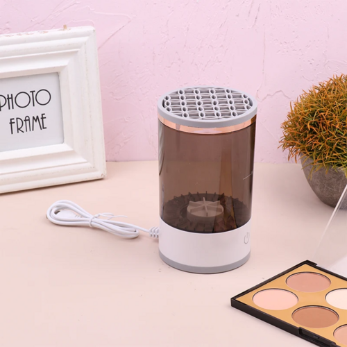 Electric Makeup Brush Cleaner Machine – Fast & Deep Cleaning