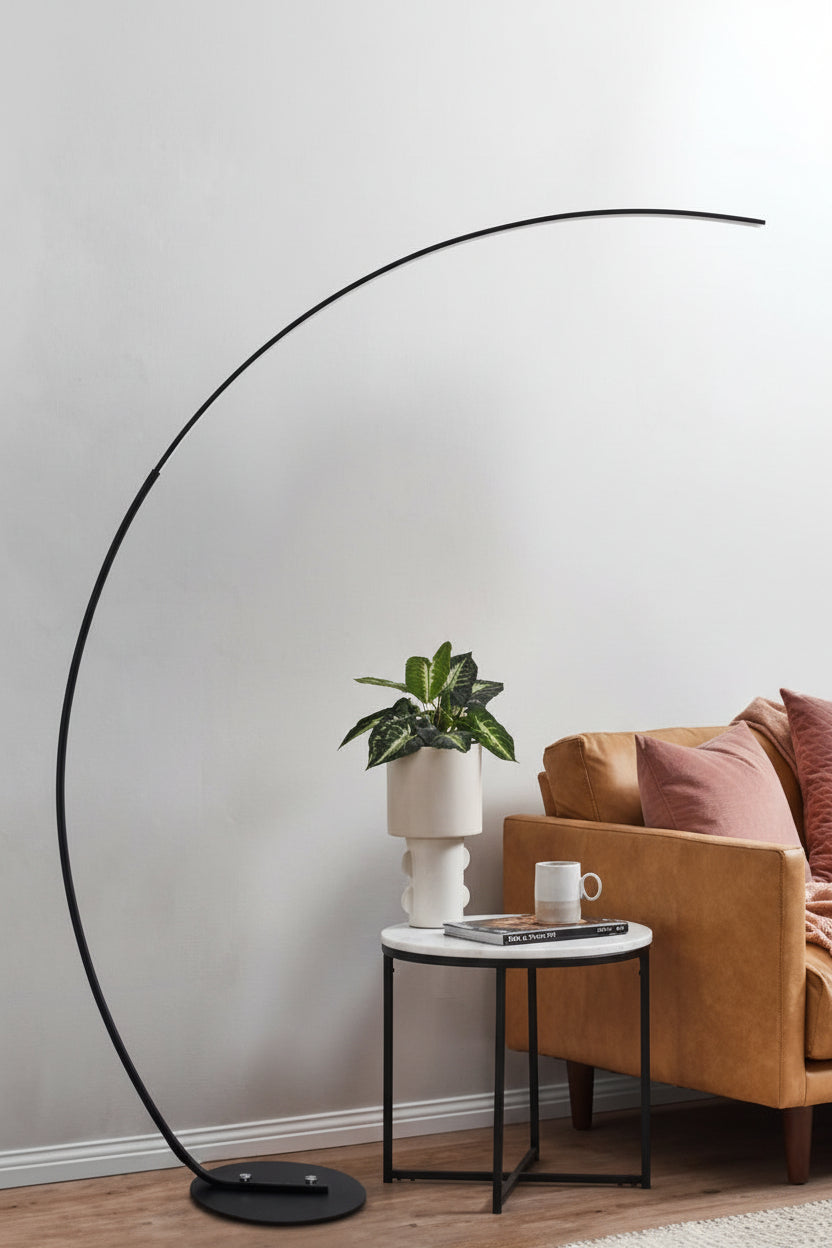 GlowCurve™ RGBW Modern Floor Lamp – Smart LED Ambient Lighting