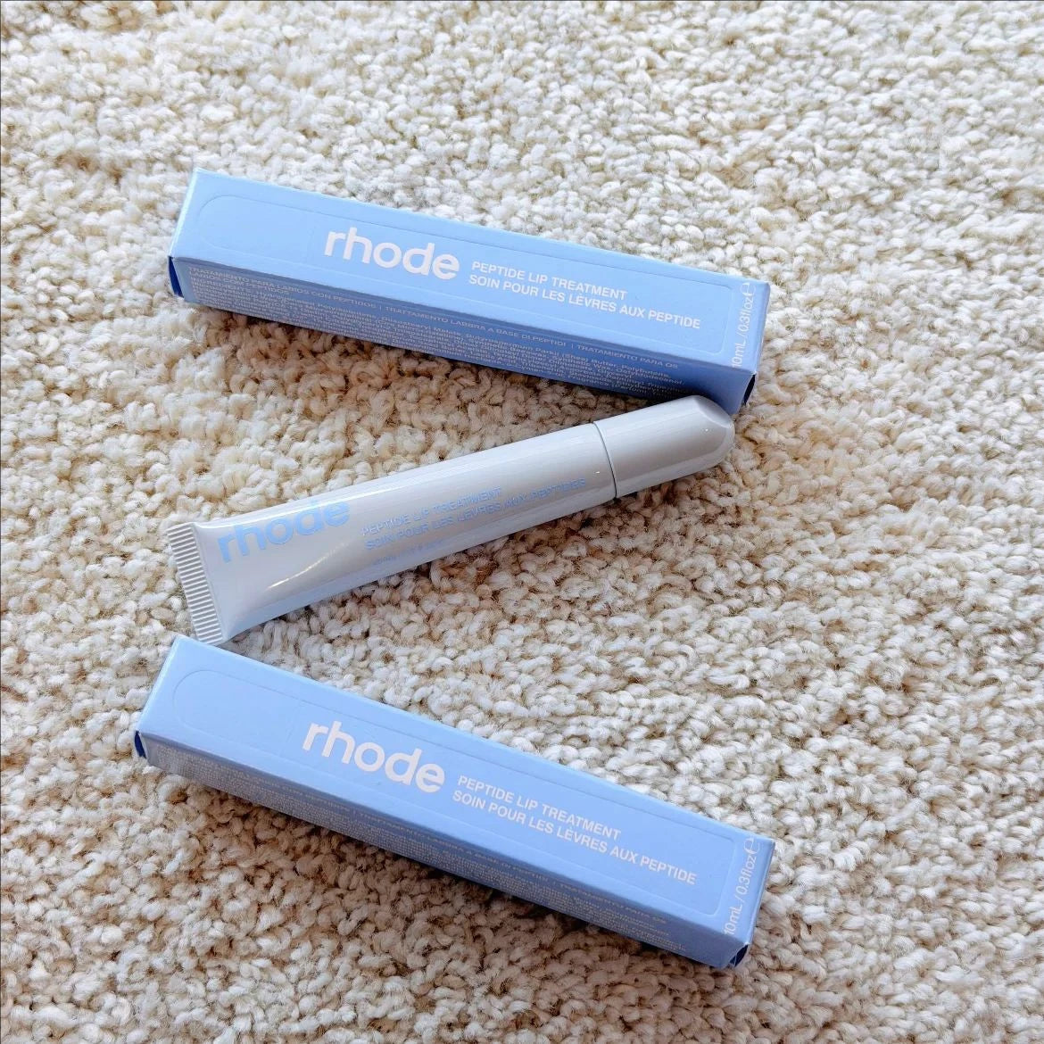 Rhode Skin Lip Gloss Hidratant – Buze Moi, Netede & Strălucitoare | Efect Blush Natural