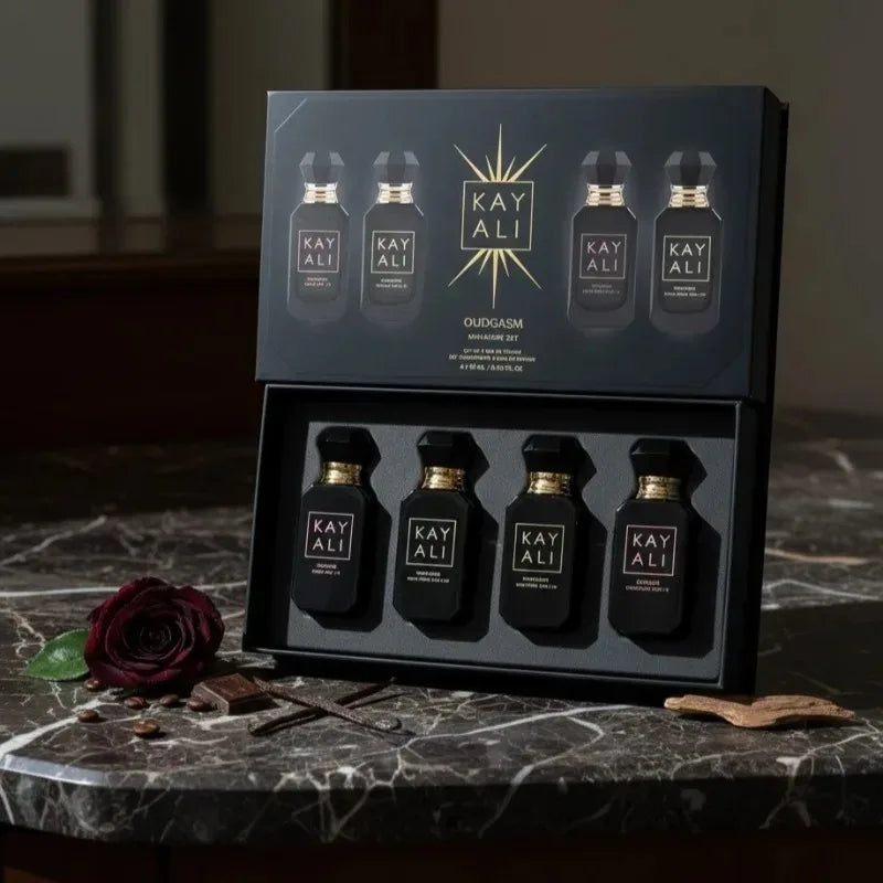 KAYALI Set Cadou Parfum 4x10ml – Oud, Vanilla & Floral | 2 Seturi Disponibile